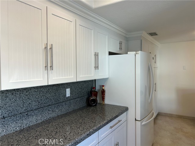 MLS #OC25057780 image #14