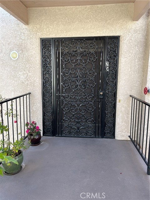 MLS #OC25057780 image #4