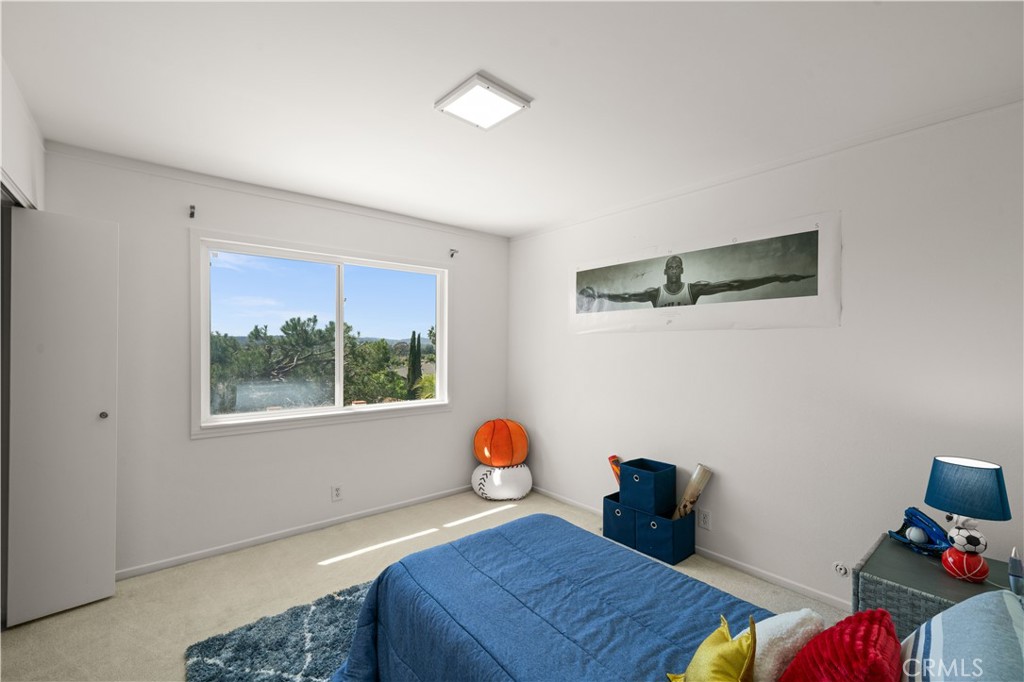 MLS #OC25058396 image #26