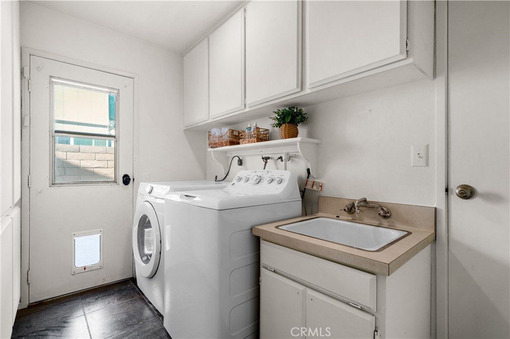 MLS #OC25058396 image #31