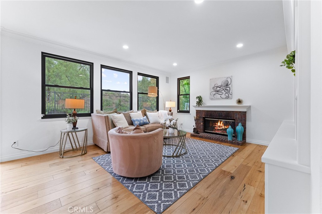 MLS #OC25058657 image #13