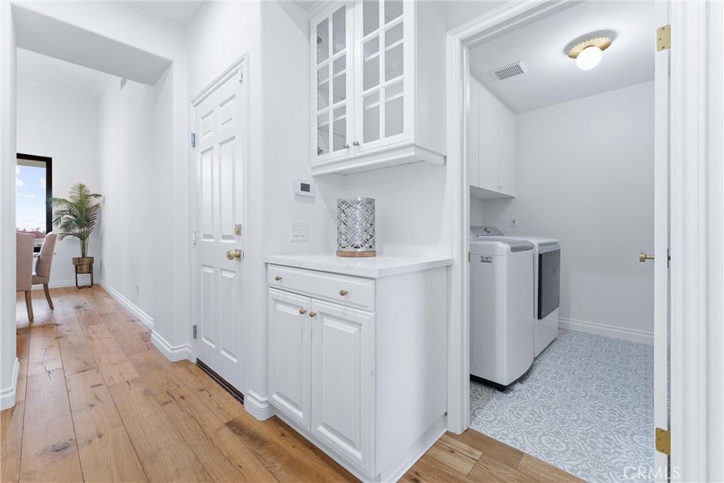 MLS #OC25058657 image #26