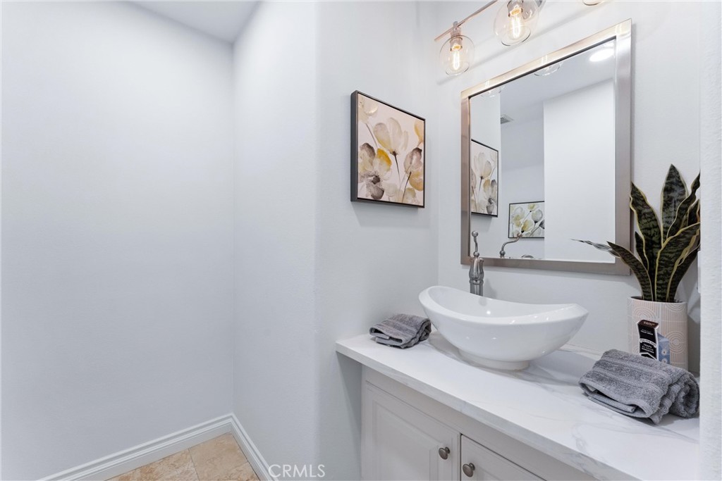 MLS #OC25058657 image #27