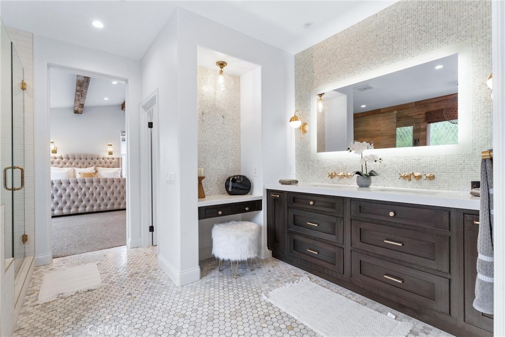 MLS #OC25058657 image #45