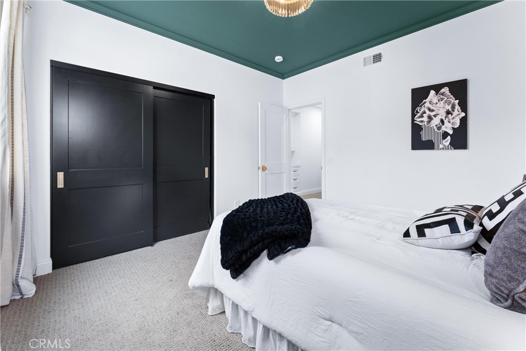 MLS #OC25058657 image #50