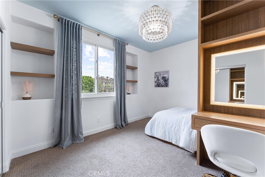 MLS #OC25058657 image #54