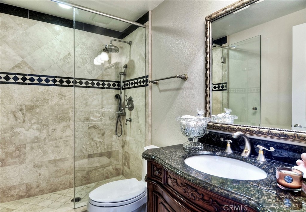 MLS #OC25058947 image #21