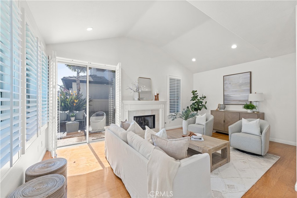 MLS #OC25059045 image #10