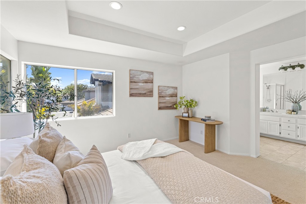 MLS #OC25059045 image #24