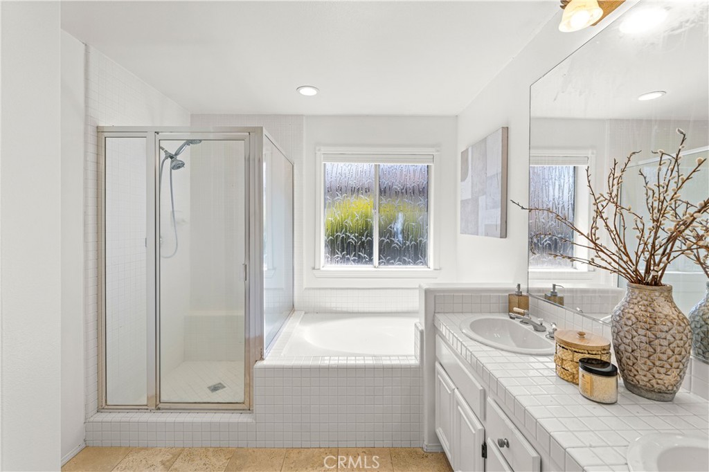 MLS #OC25059045 image #27