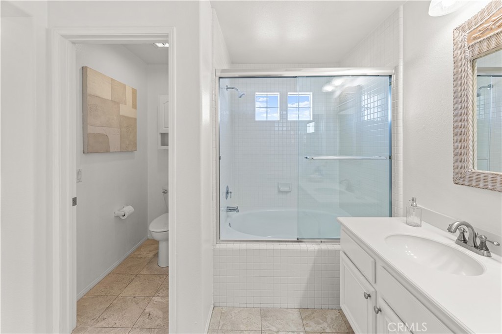 MLS #OC25059045 image #36