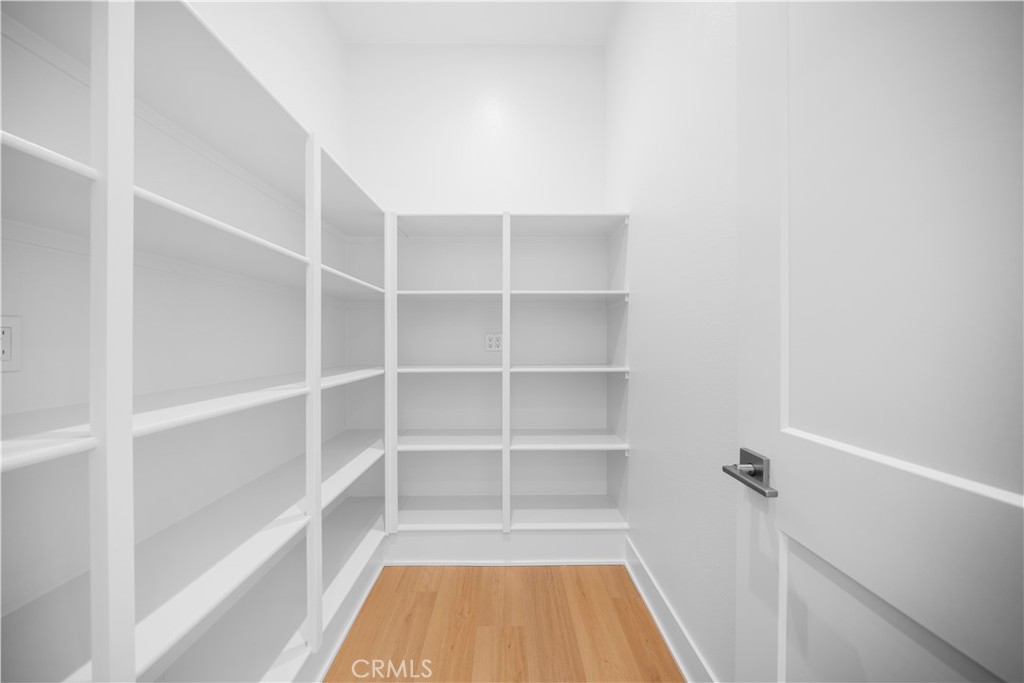 MLS #OC25059557 image #17