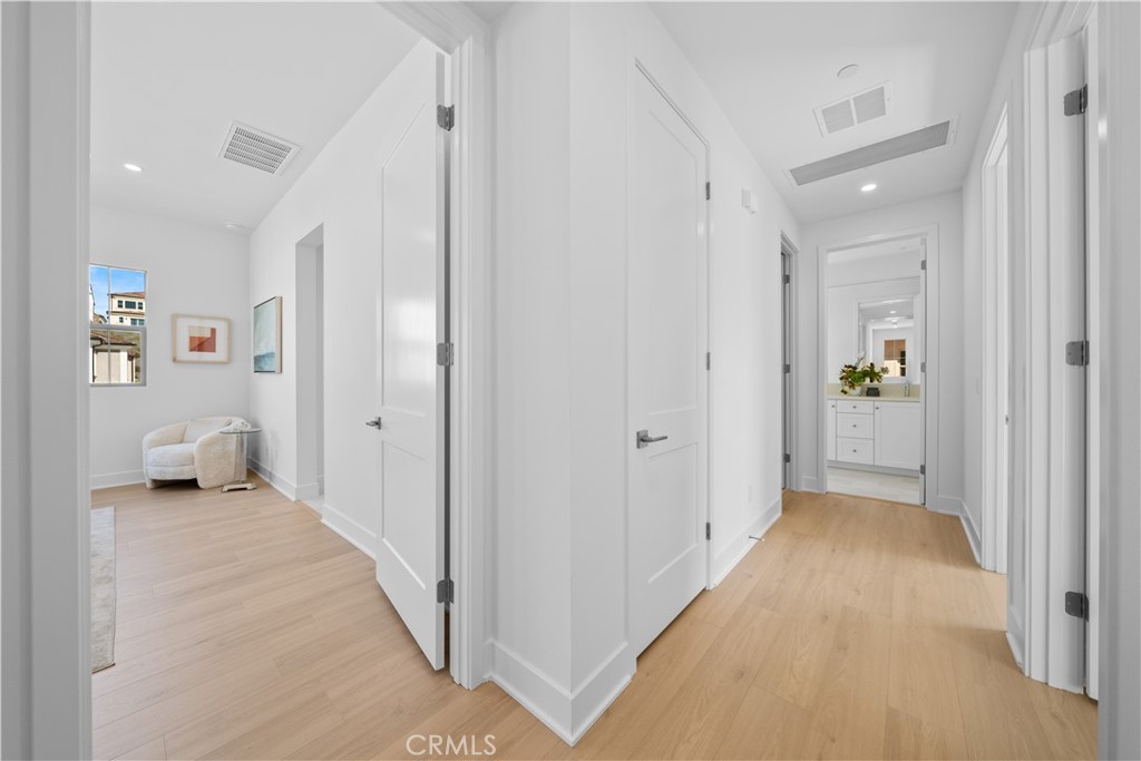 MLS #OC25059557 image #19