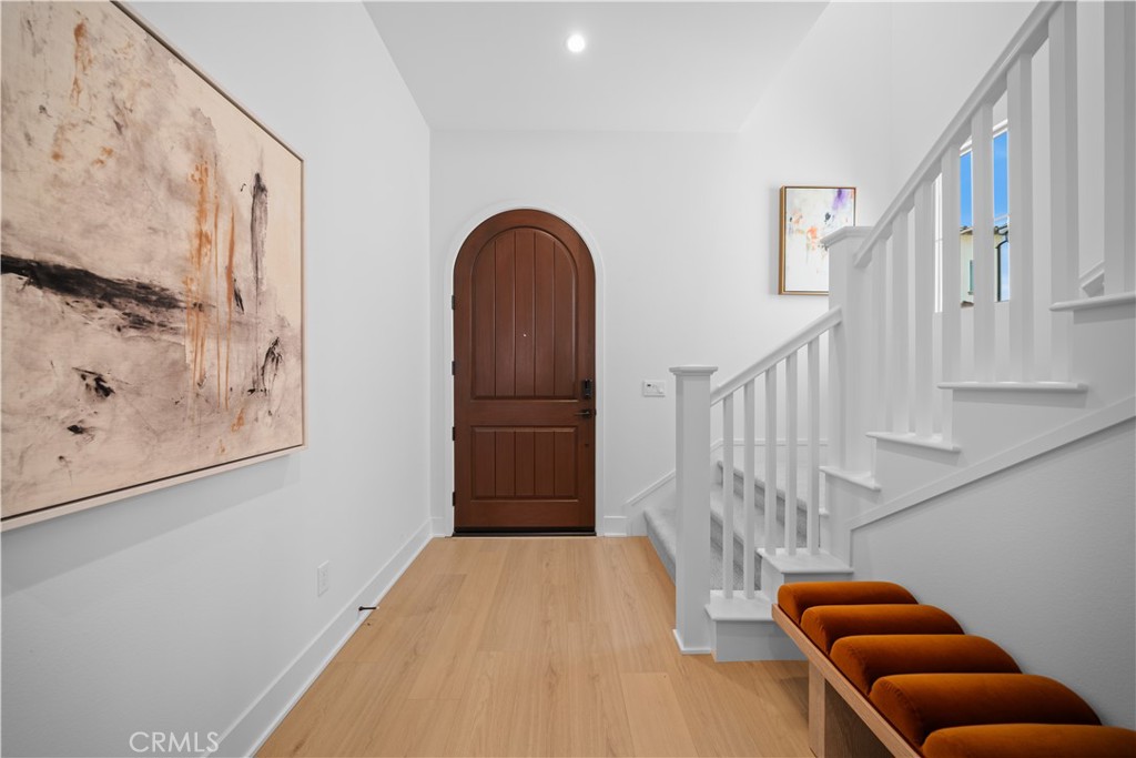 MLS #OC25059557 image #2