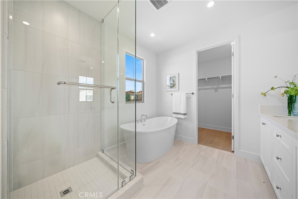 MLS #OC25059557 image #26