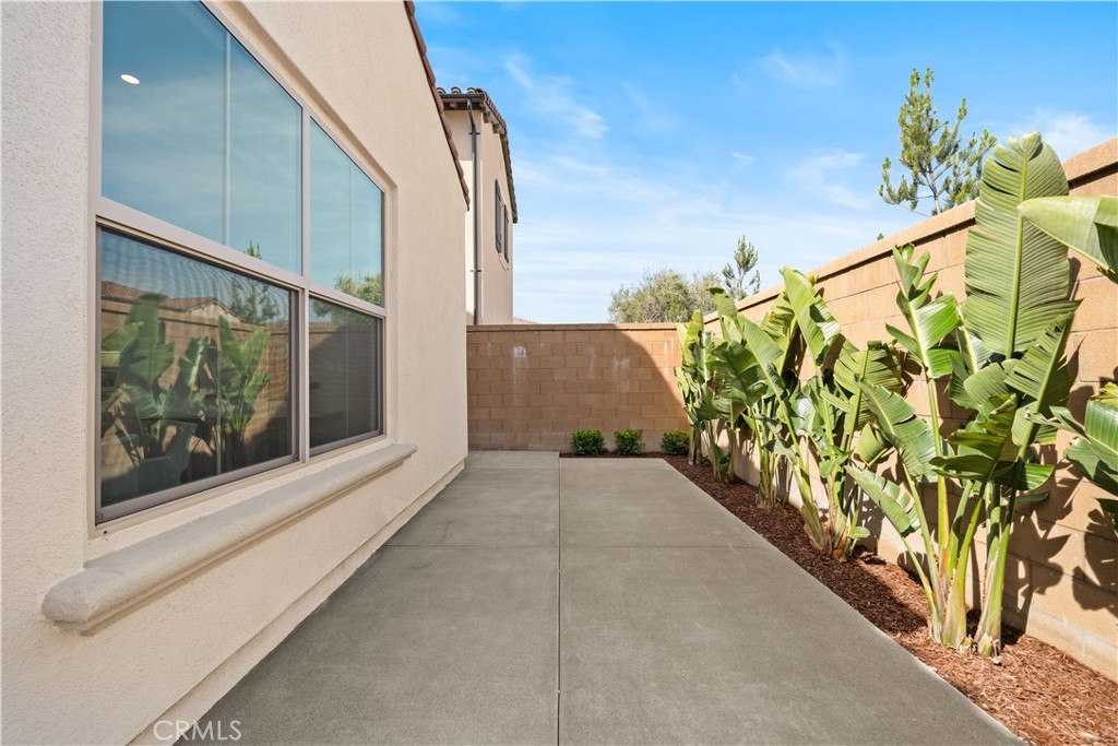 MLS #OC25059557 image #37