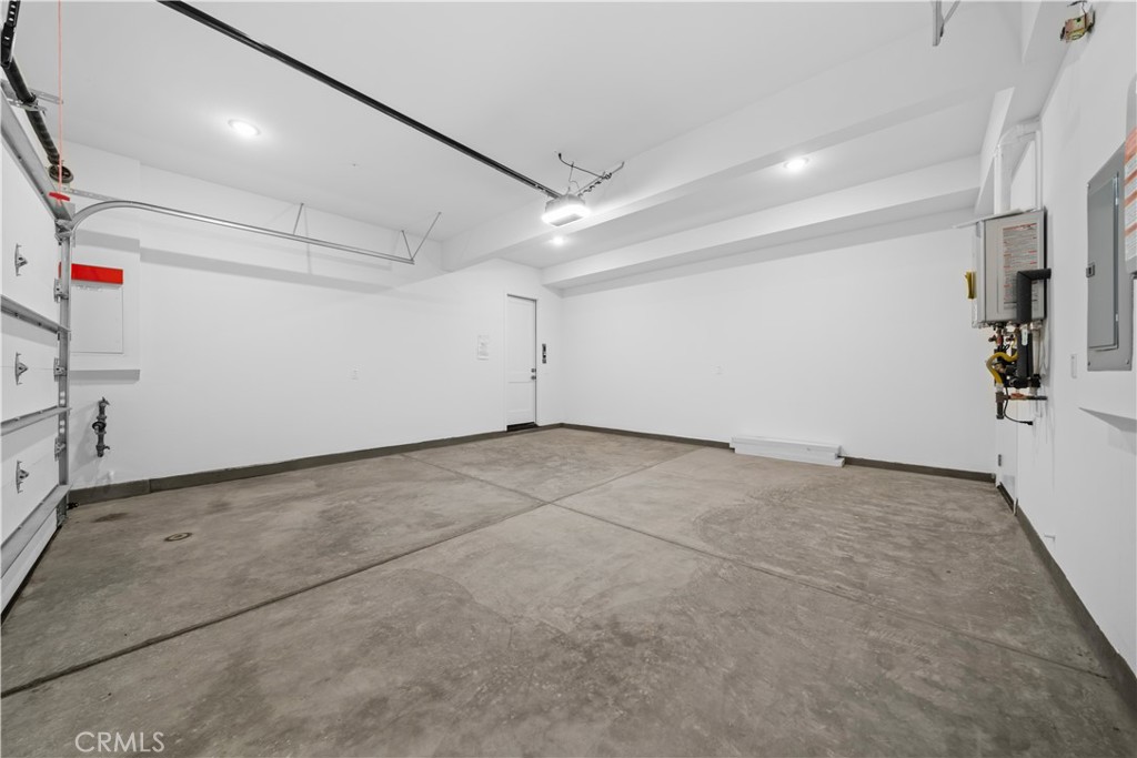 MLS #OC25059557 image #39