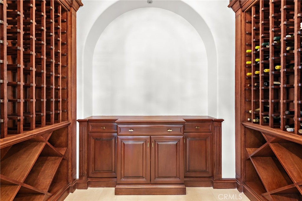 MLS #OC25060196 image #22