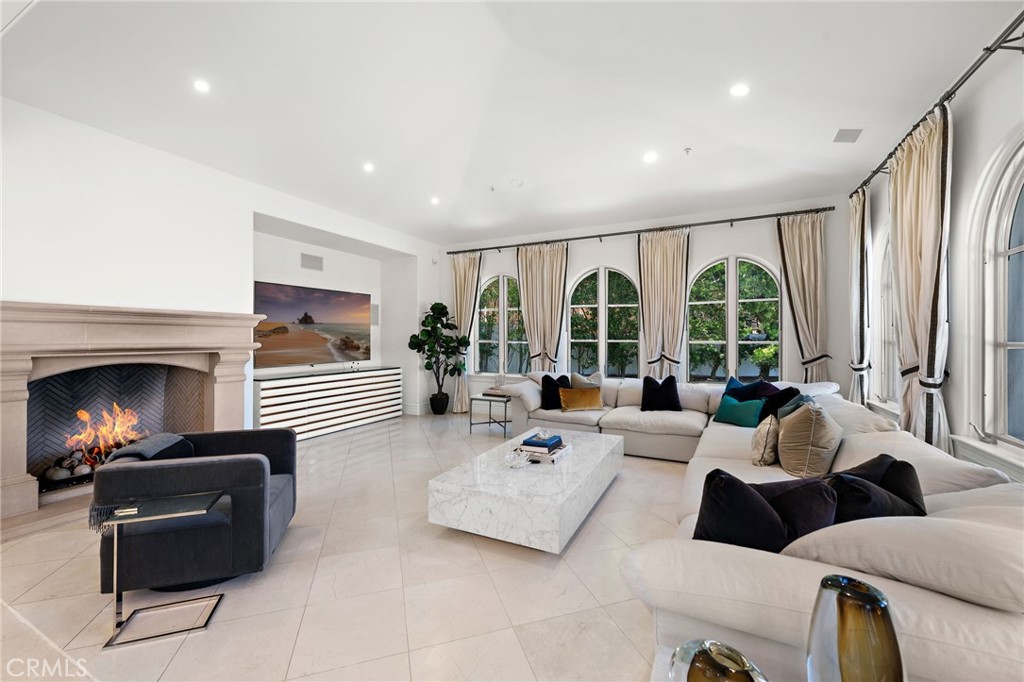 MLS #OC25060196 image #23