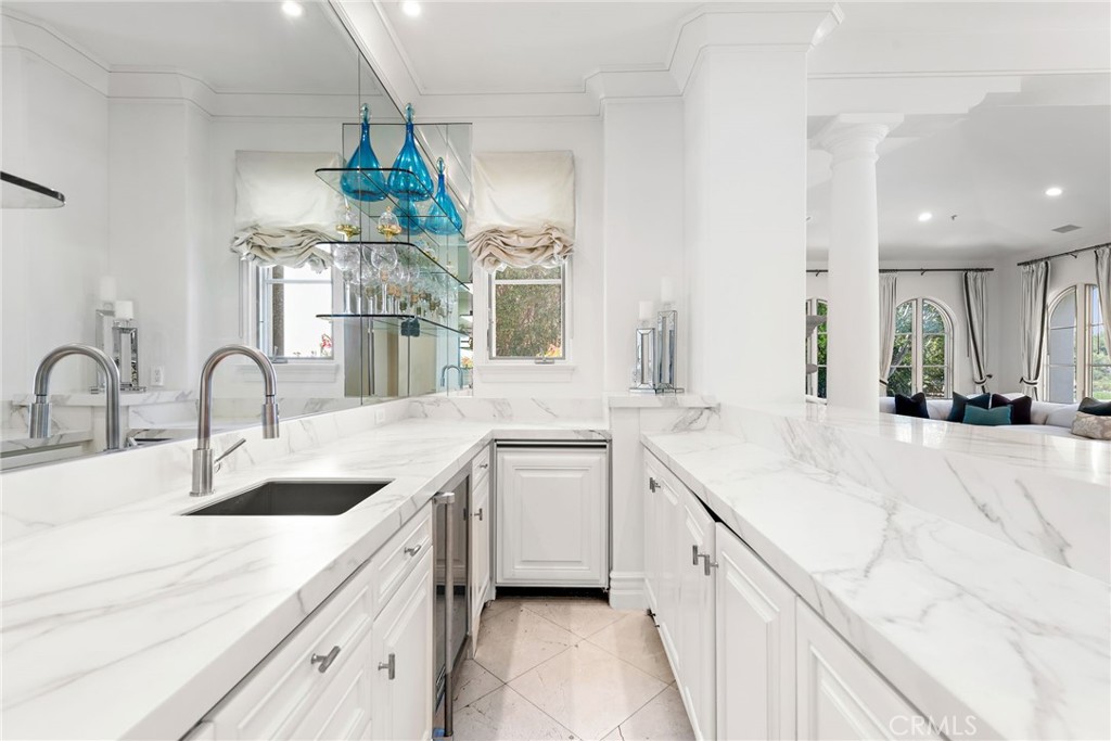 MLS #OC25060196 image #27