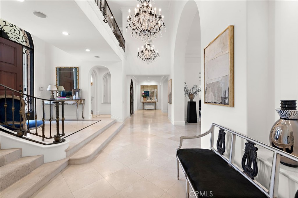 MLS #OC25060196 image #6