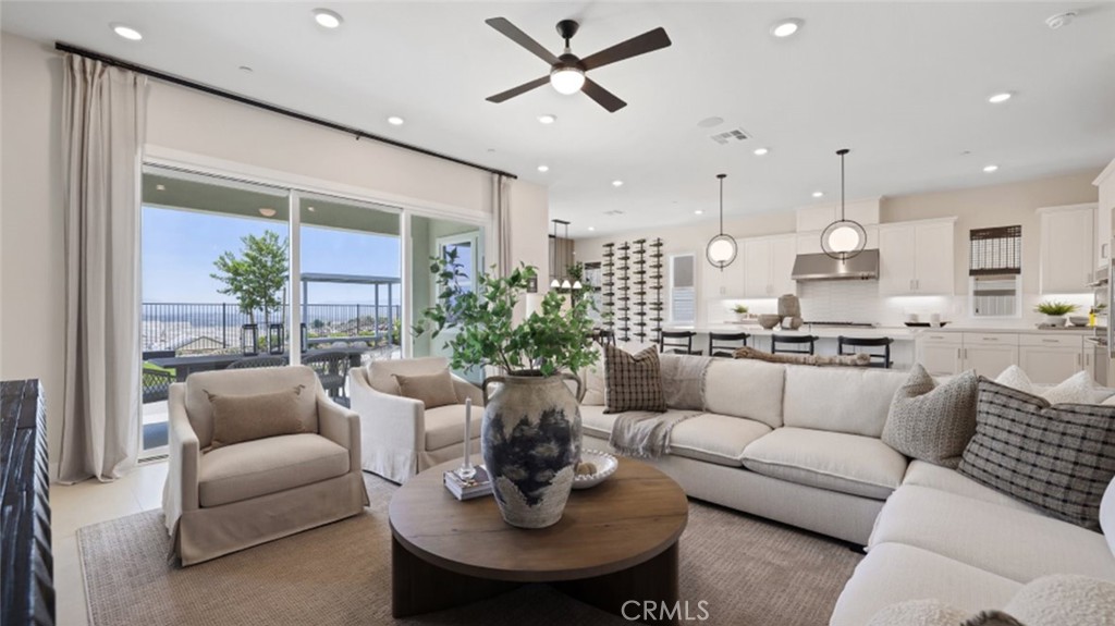 MLS #OC25060234 image #12