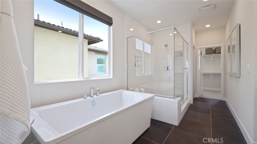 MLS #OC25060234 image #19