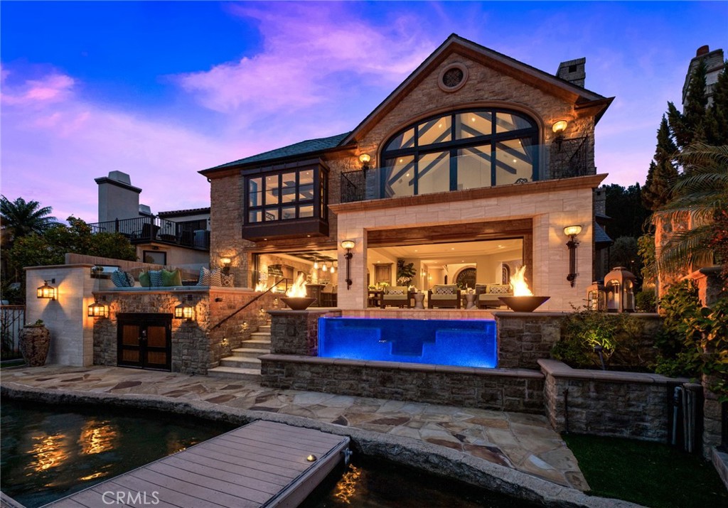 MLS #OC25061381 image #1