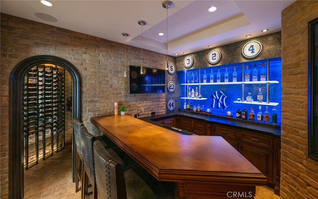 MLS #OC25061381 image #12