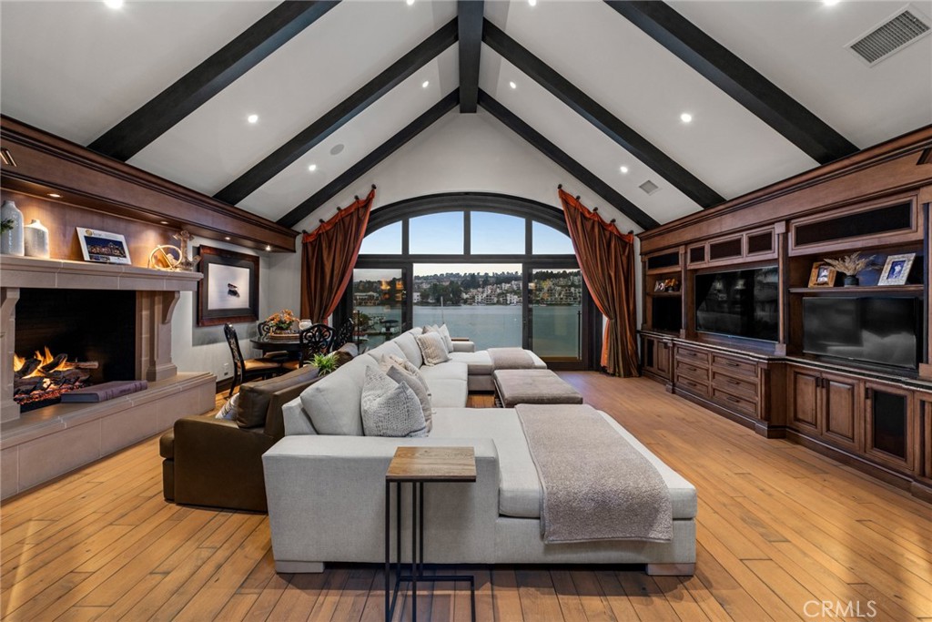 MLS #OC25061381 image #18