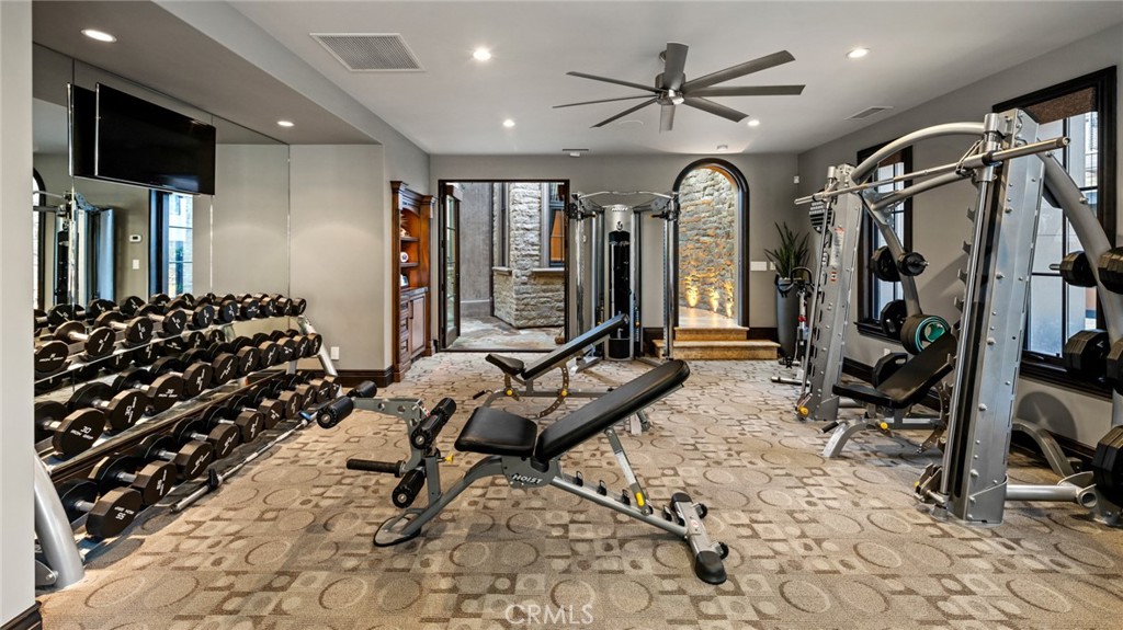 MLS #OC25061381 image #19