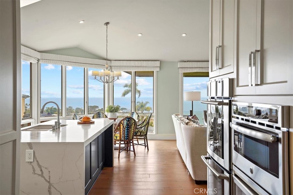 MLS #OC25061406 image #4