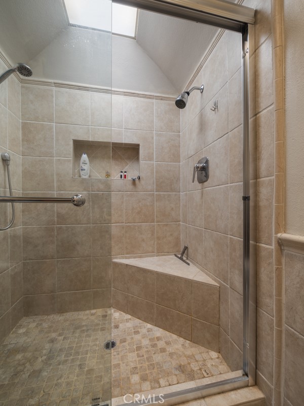 MLS #OC25063246 image #20