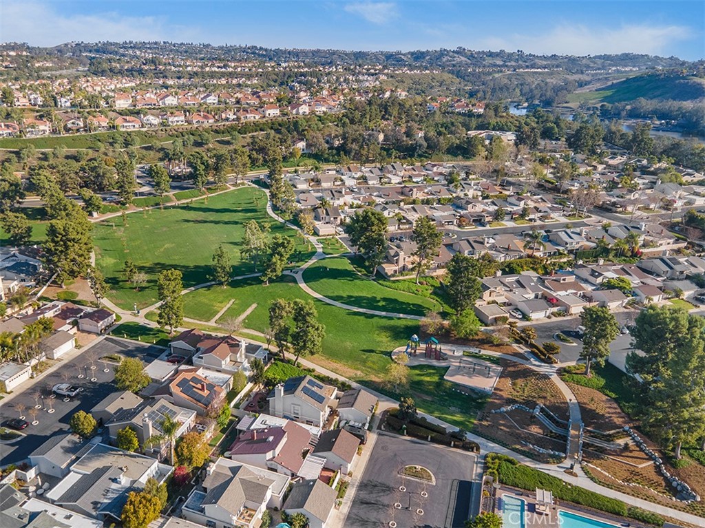 MLS #OC25063246 image #41