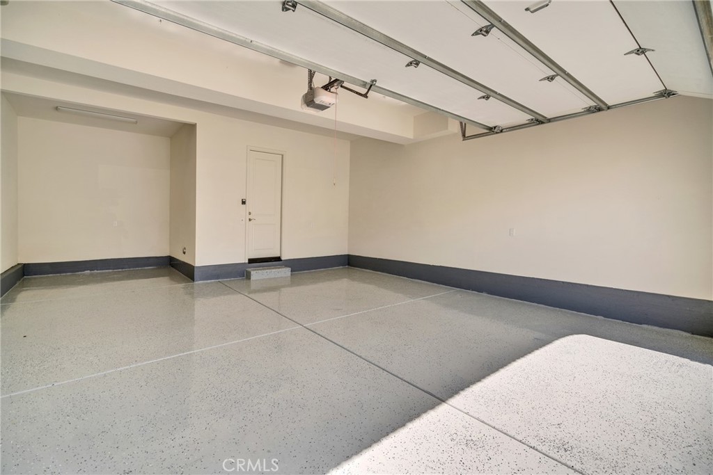 MLS #OC25063588 image #42