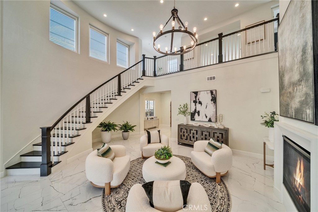 MLS #OC25063588 image #5