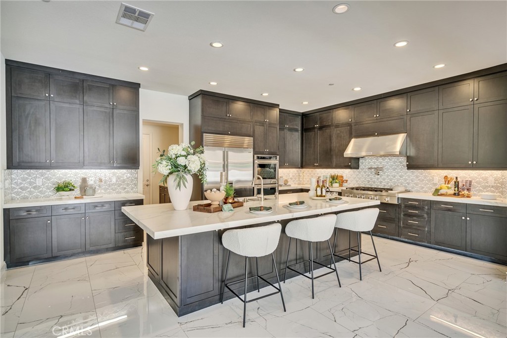 MLS #OC25063588 image #7