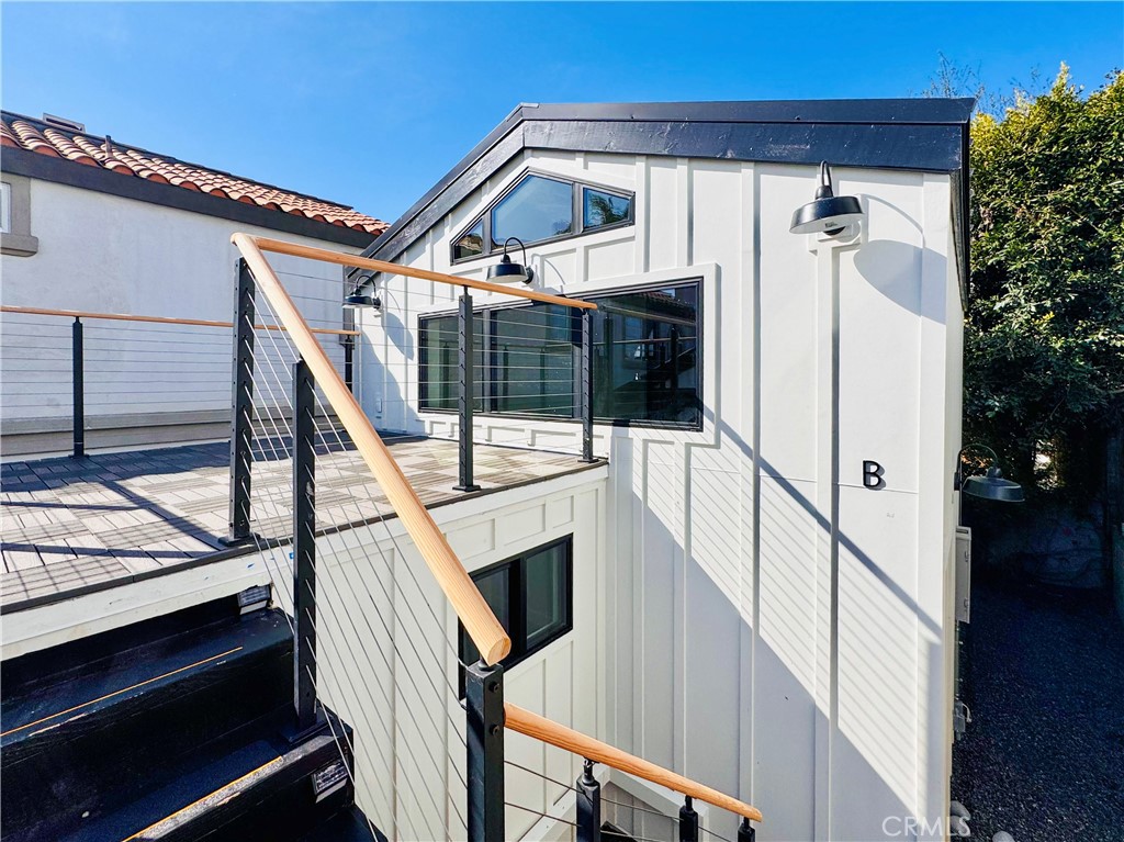 MLS #OC25063671 image #12