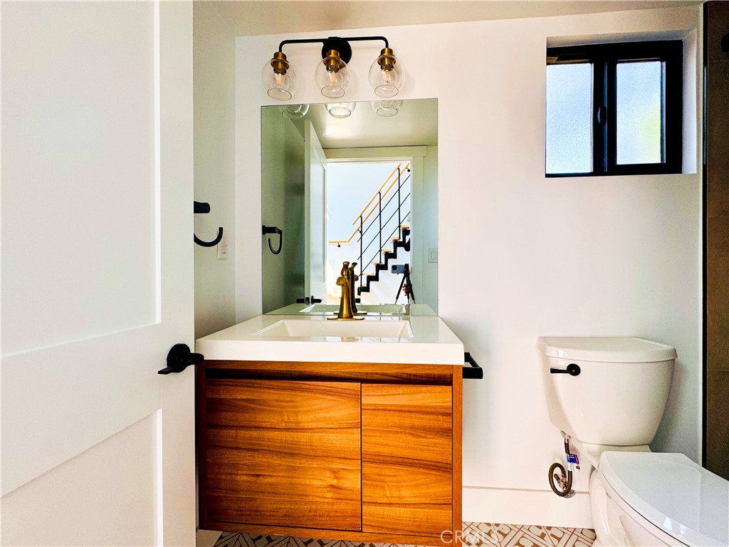 MLS #OC25063671 image #5