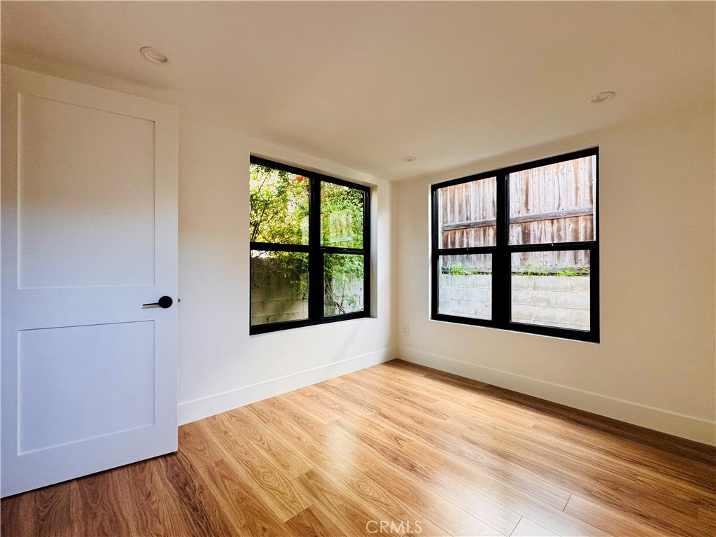 MLS #OC25063671 image #7