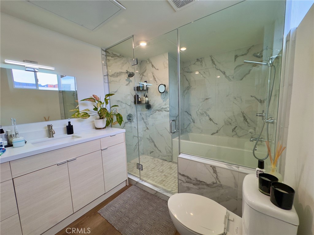 MLS #OC25063760 image #17