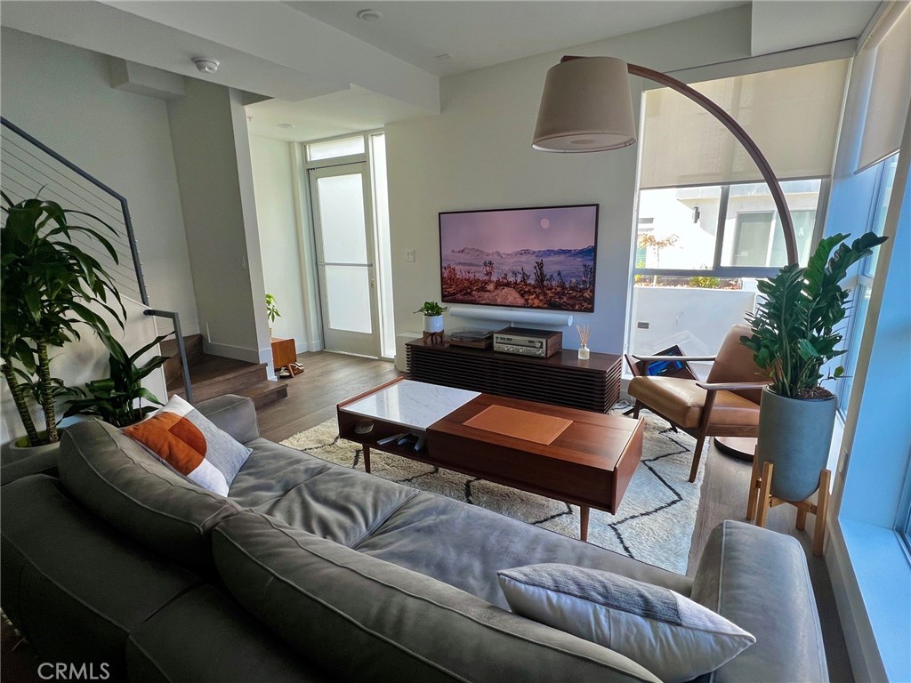 MLS #OC25063760 image #3