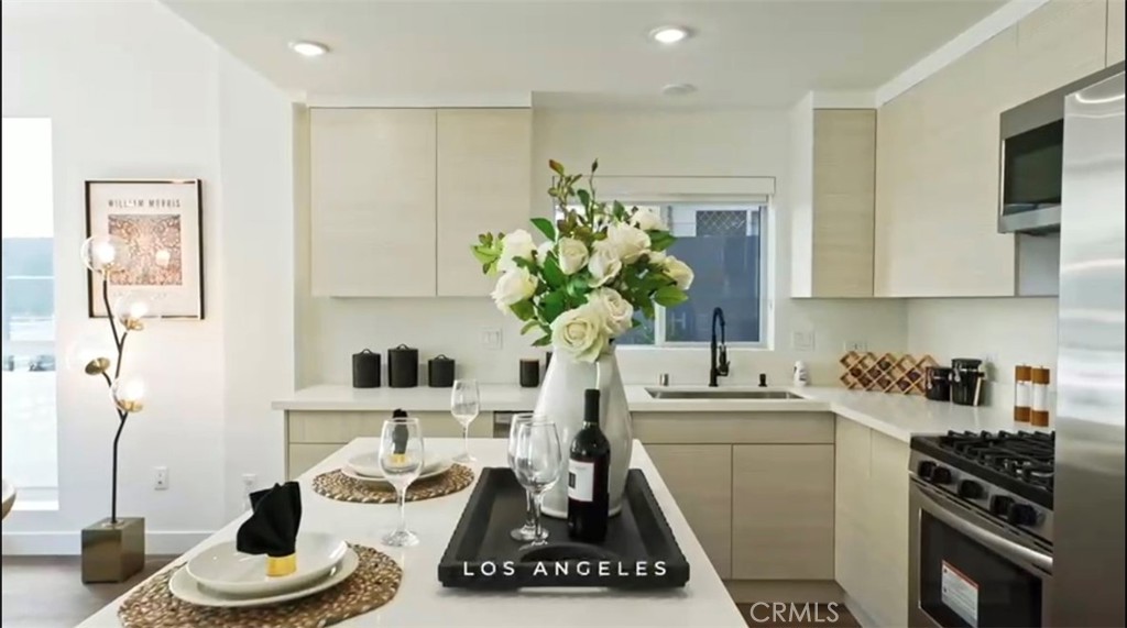 MLS #OC25064089 image #15