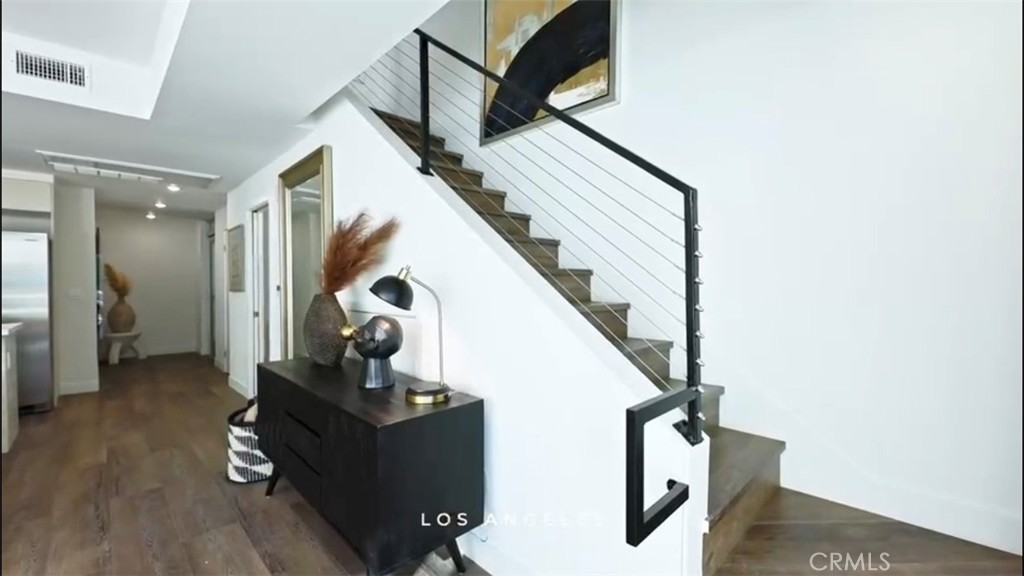 MLS #OC25064089 image #24