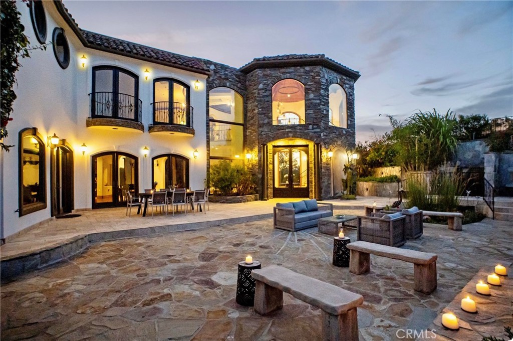 MLS #OC25064296 image #0