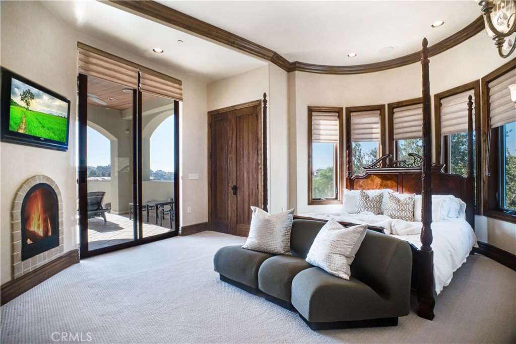 MLS #OC25064296 image #17