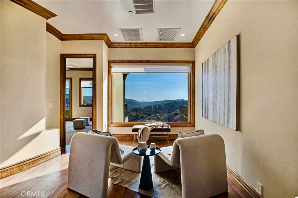 MLS #OC25064296 image #27