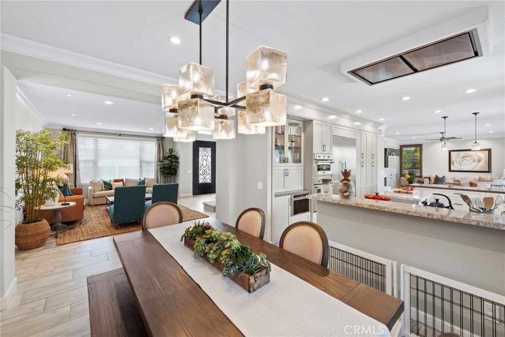 MLS #OC25064610 image #16