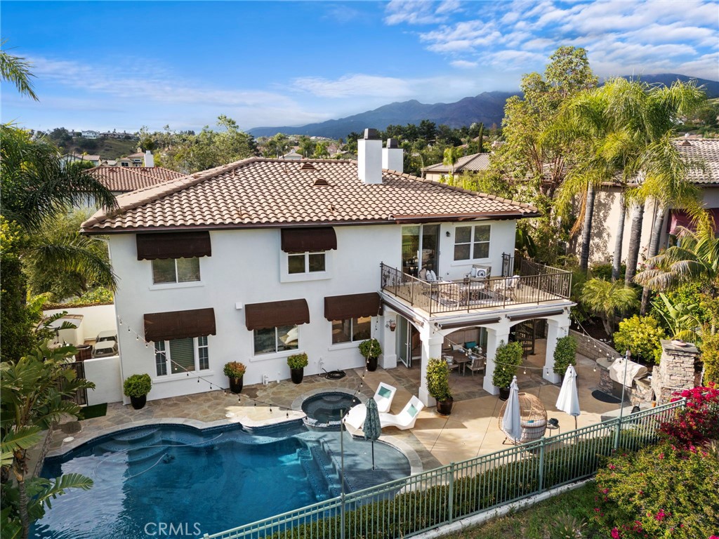 MLS #OC25064610 image #4