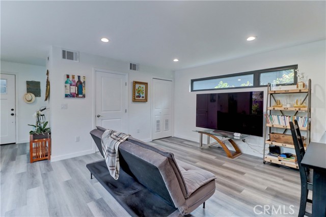 MLS #OC25064613 image #54